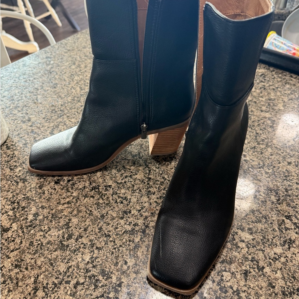 Like New Yellowbox Black Ankle Boots 9.5